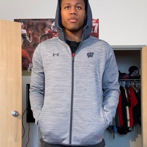 Under Armour Wisconsin Grey Jacket!